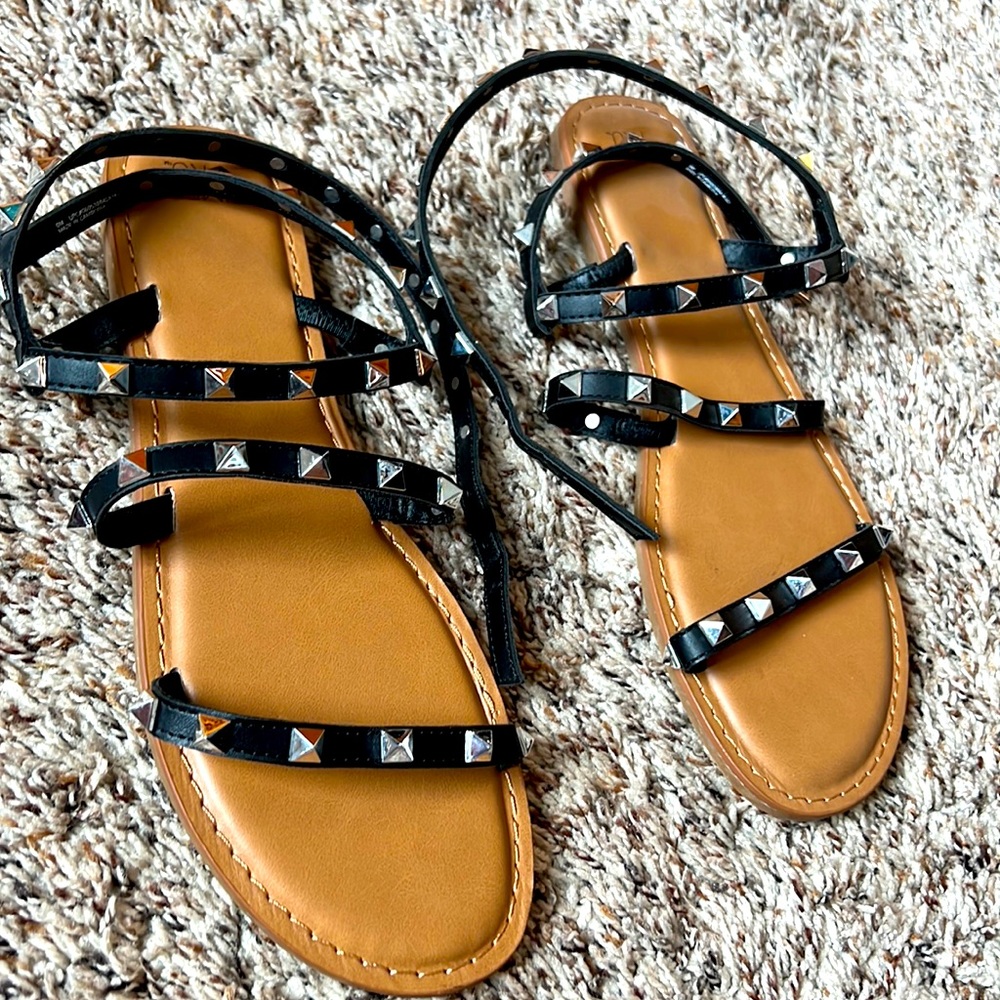 Strappy Flip Flop